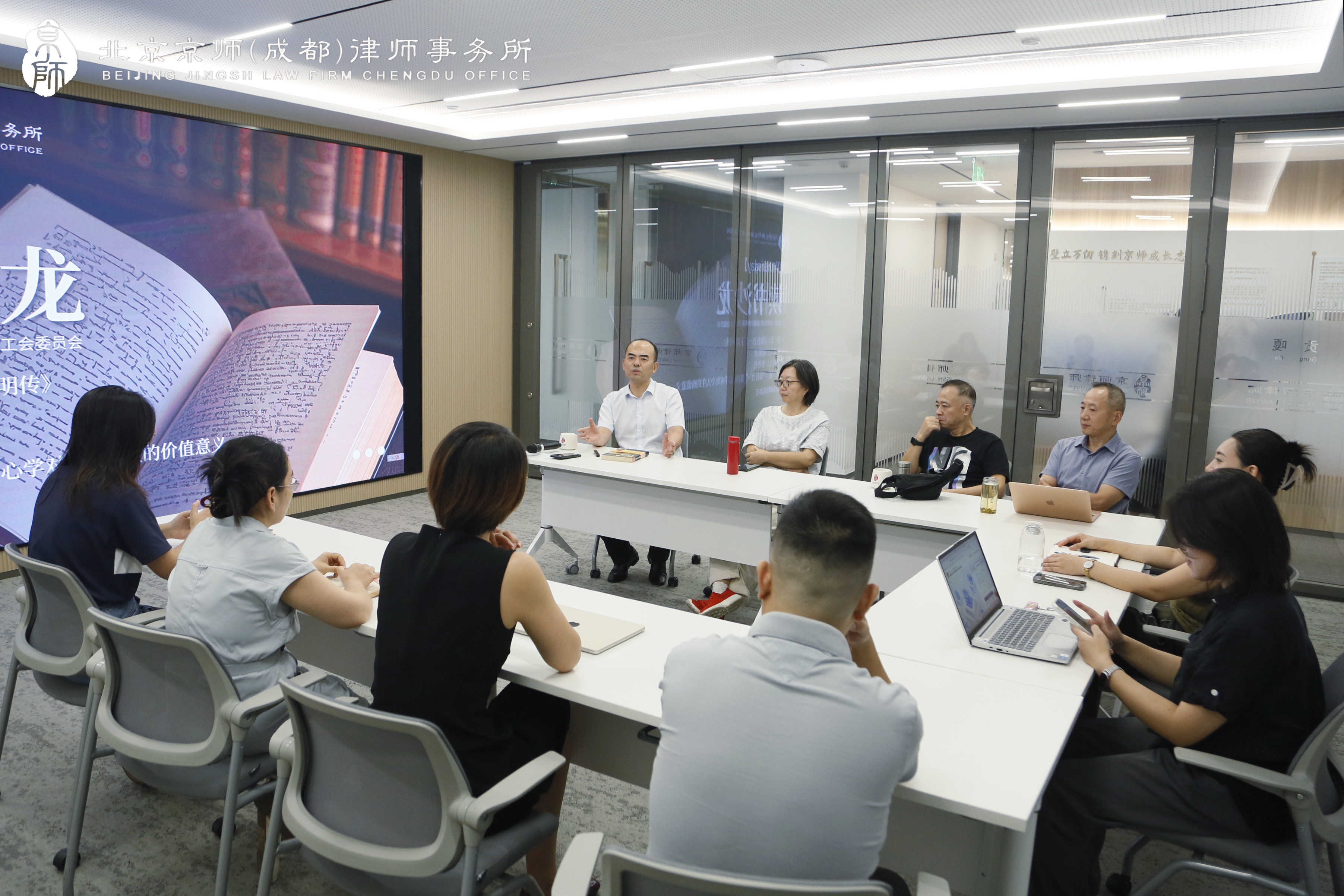 U-Thursday｜八月活动回顾：在跨界探索中，锚定专业的深度与温度